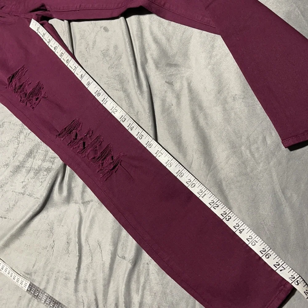 🥰🥰Frame Denim Burgundy Distressed Skinny Jeans🥰🥰 - Picture 10 of 11